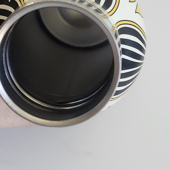 LIMITED Prada 500 ml stainless steel travel bottle w/lid - Picture 9 of 16